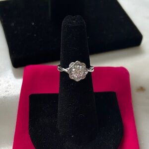 1.0 CT Moissanite floral ring